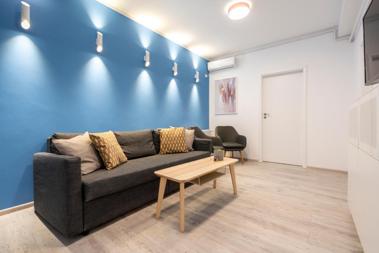 Blue Design Apartament In Magheru Bucharest Exterior photo